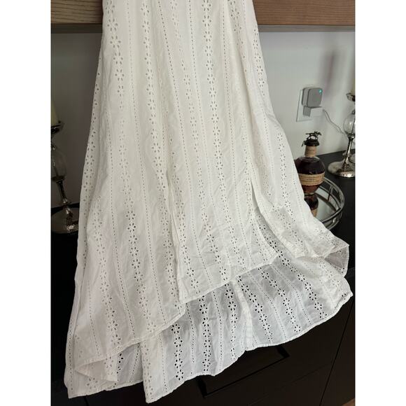 Finders Keepers Sundays Dress in White - Picture 4 of 8